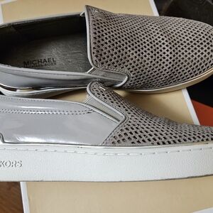 Michael Kors Kyle Slip on